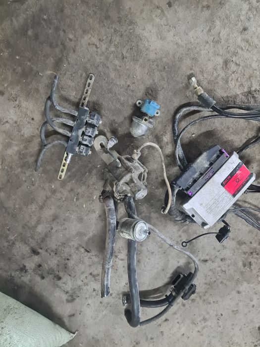 Продаётся ГБО снять с камри 30