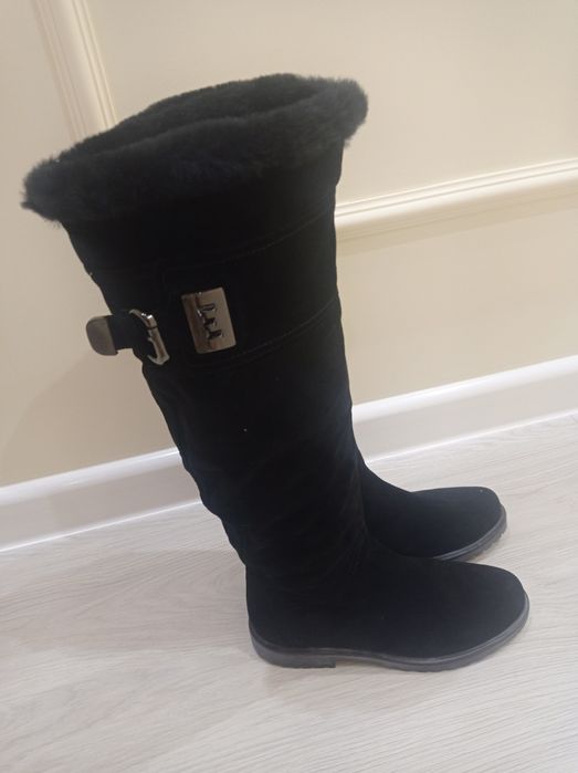 Новые зимние сапоги