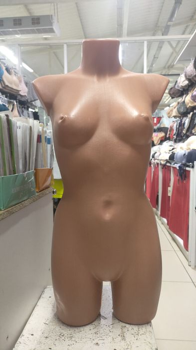 Манекены и оборудование