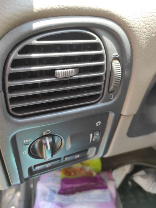 Volvo V40 1.9D на части