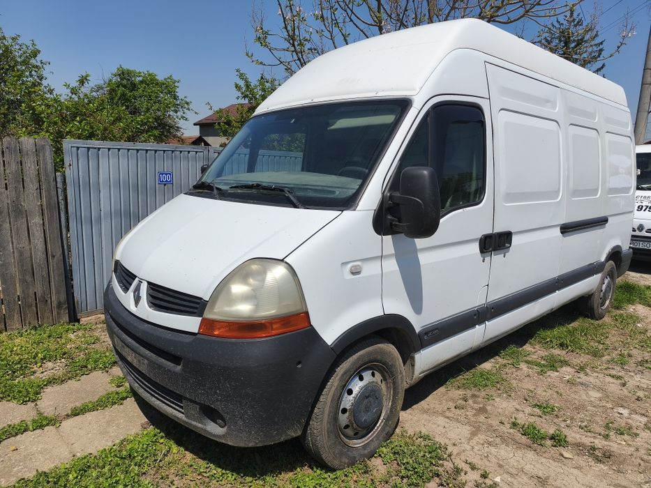 Vând sau dezmembrez Renault Master 2.5 Dci 88kw Euro 4