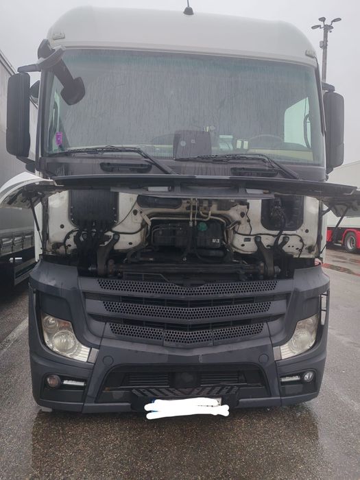 Mercedes Actros Mega