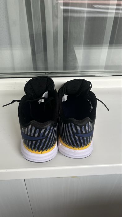 Продам сороки Nike Lunar Gato