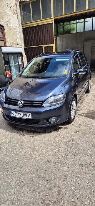Vând VW GOLF PLUS 1.6 DIESEL/automata  ! Model MATCH / înmatriculată/ interior R line