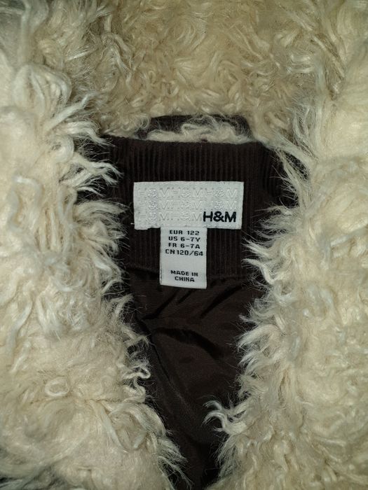 Vand hainuta velur h&m 6-7 ani