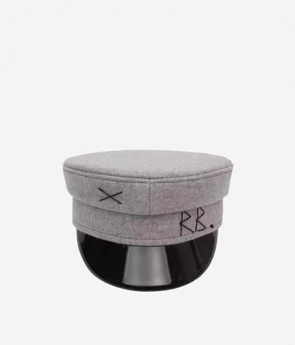 Сива шапка с черен лак Ruslan Baginskiy