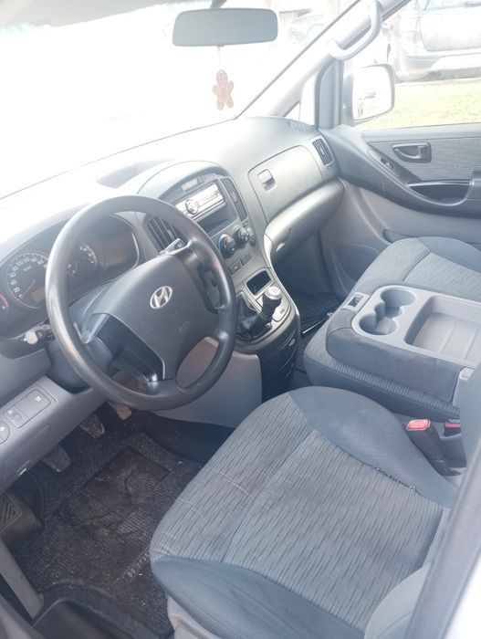 Hyundai H1 2.5 дизел!