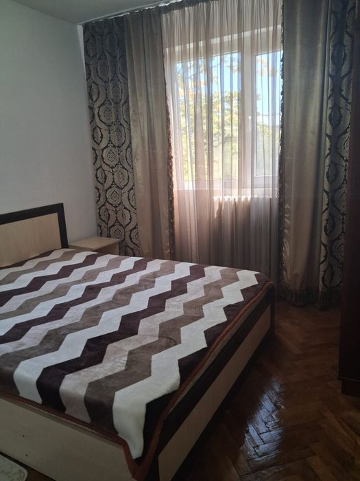 Apartament semidecomandat cu 2 camere