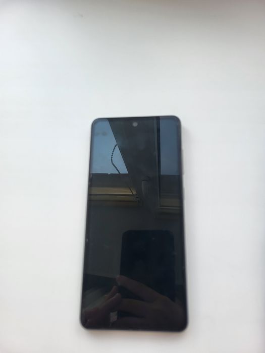 Продаю Samsung A 52