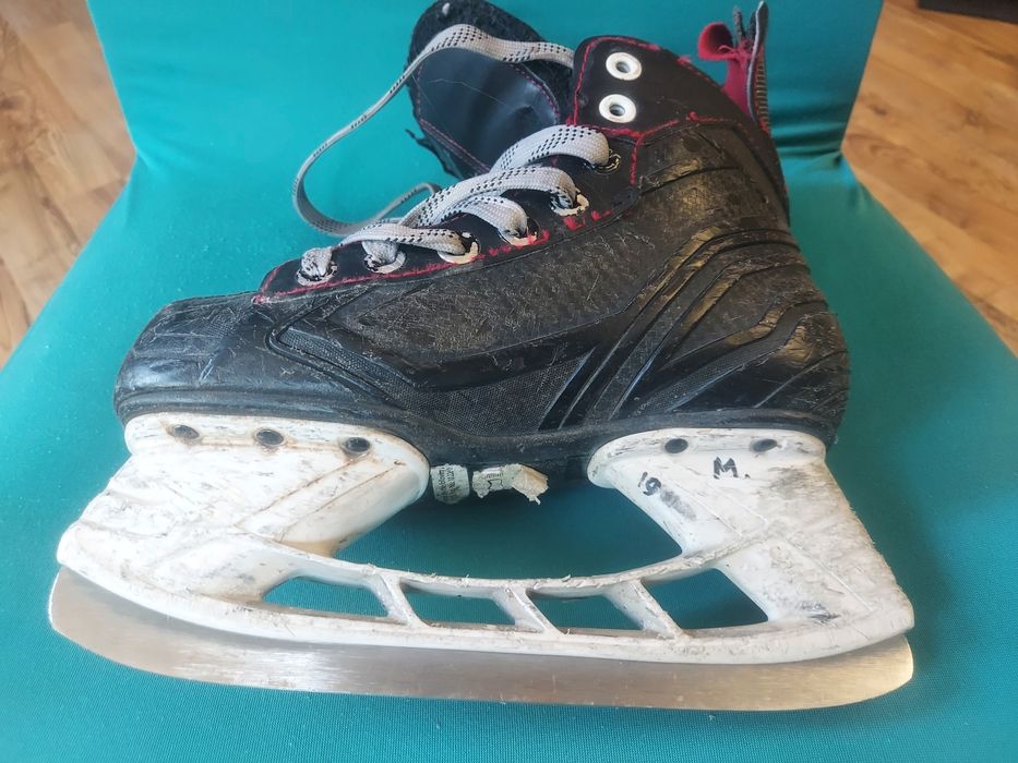 Хоккейные коньки Bauer