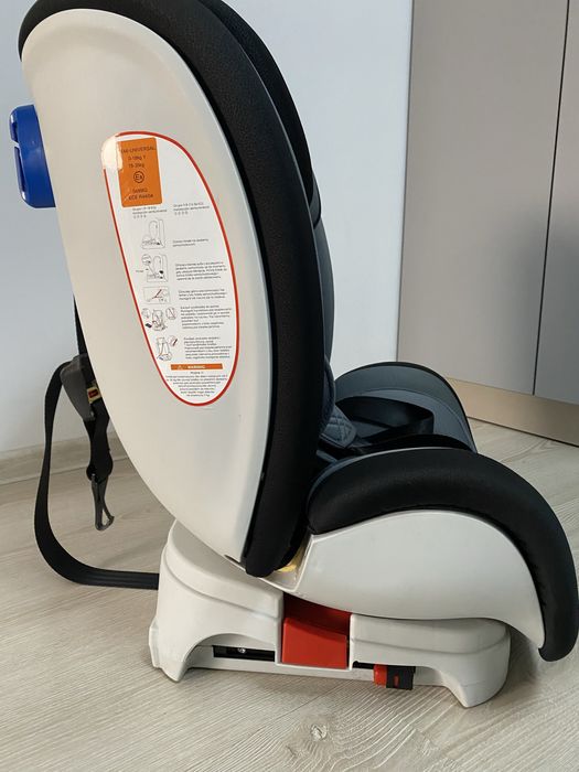 Scaun auto isofix