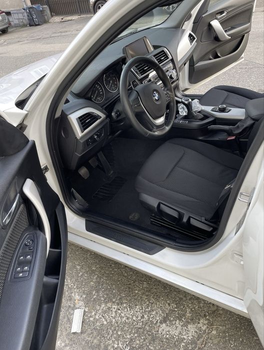 Bmw seria 1 alb perlat 2016