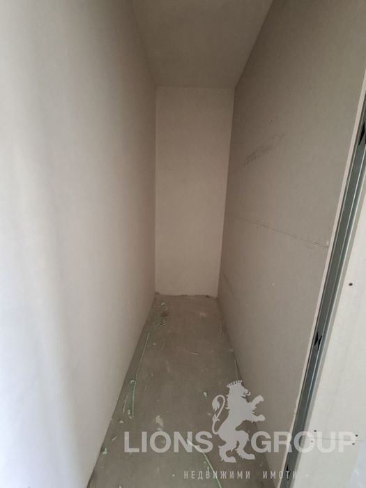 Продава се Двустаен апартамент в Варна, Колхозен пазар - 79 кв.м за 1058 €/кв.м - Снимка #8