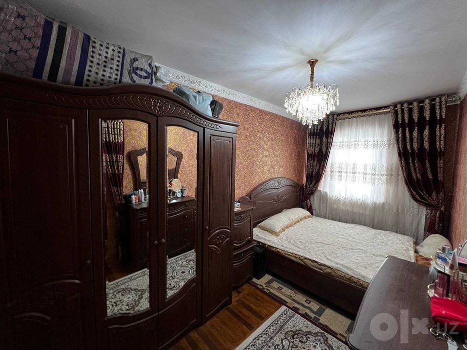 Уй сотилади 3 хонали