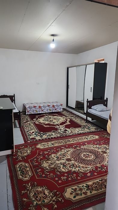 Ижарага куямиз .Кунлик ва ойликка хоналар берилади.