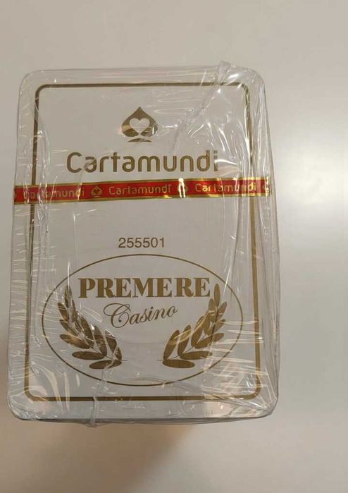 Set 12 pachete cărți de joc - carti de poker - 6.25 lei/pachet