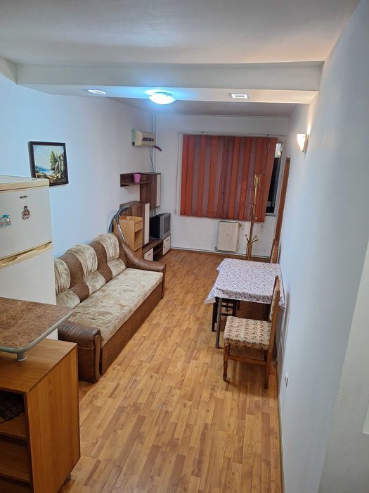 Apartament 2 camere de inchiriat