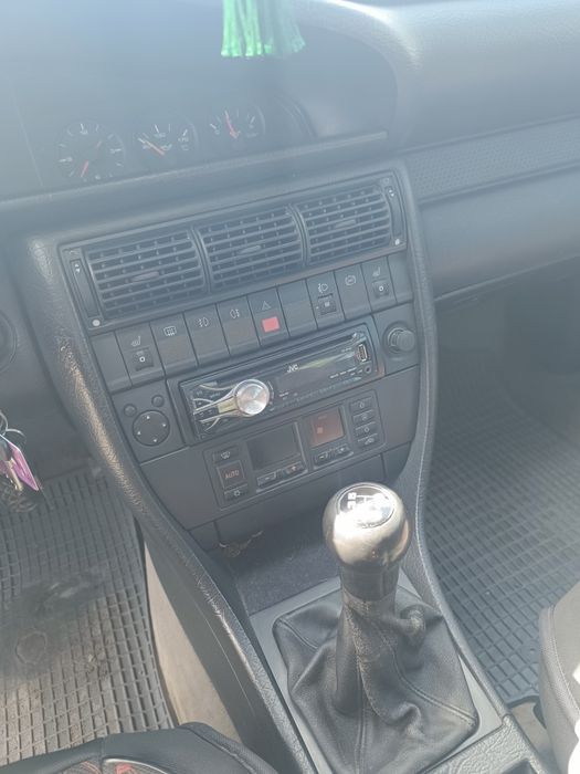 Продам отличный автомобиль