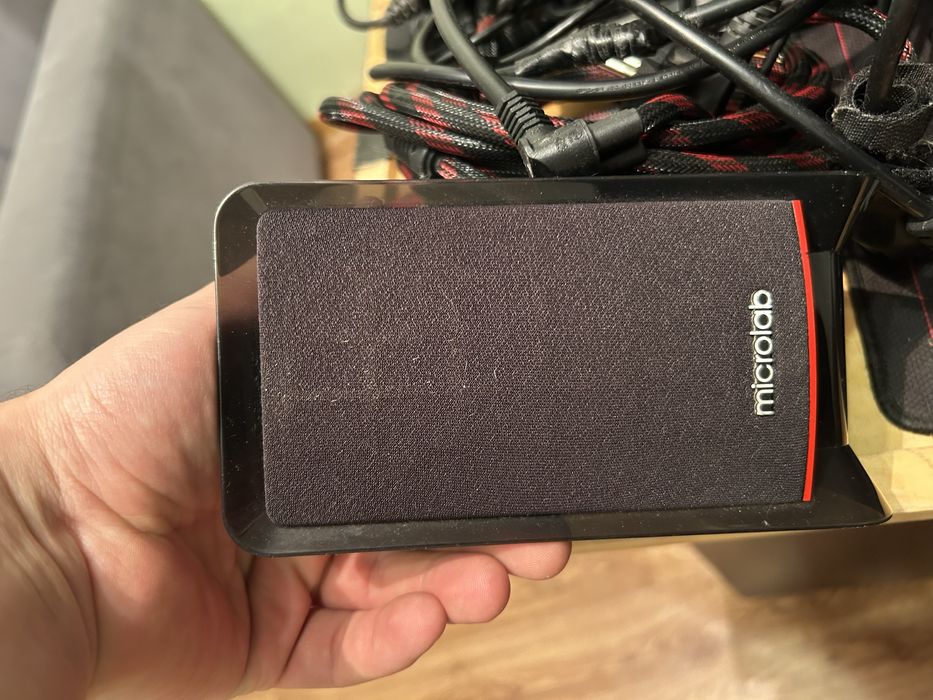 Продам колонку с забвуфером