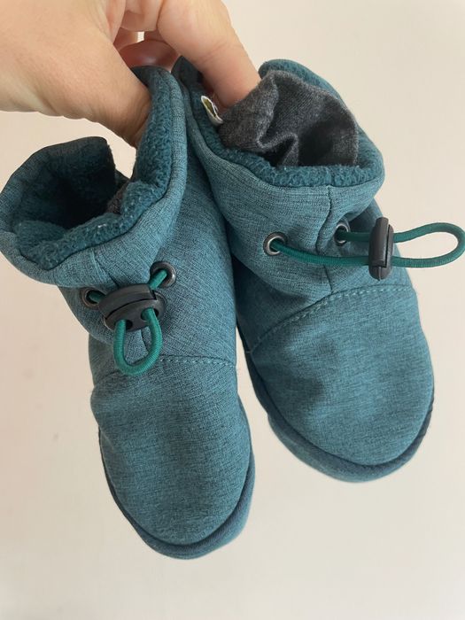 Бебешки ботуши бебеносене