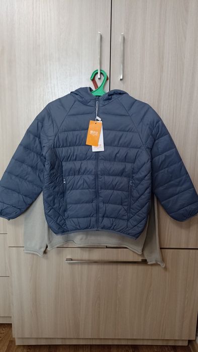 продам детскую курточку