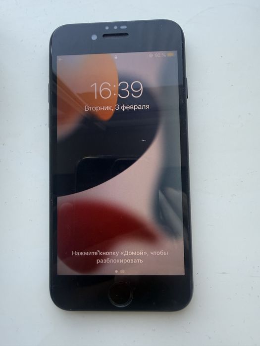 Iphone 7 в хорошем состояний 128 гб