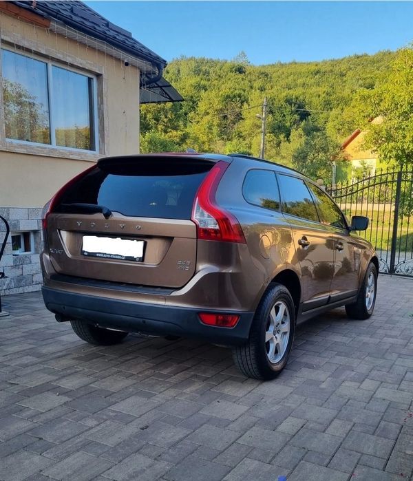 Volvo xc 60 an 2010