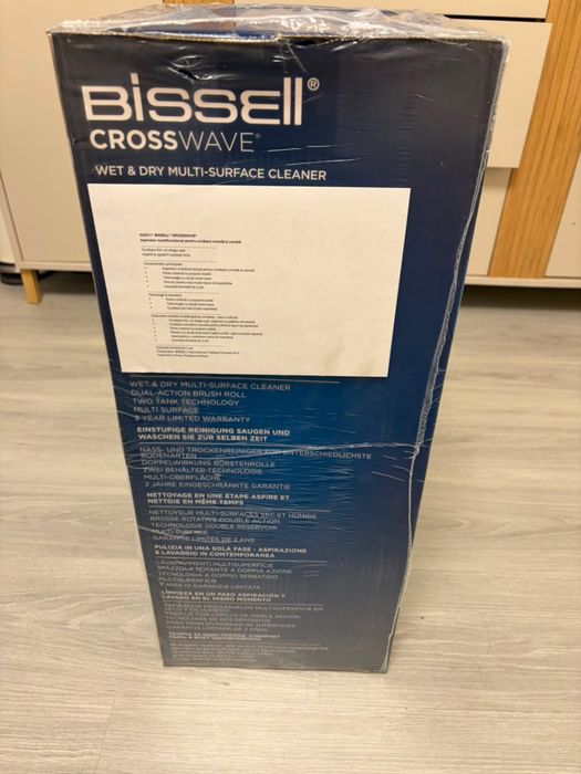 Vând aspirator Bissell CrossWave 17132 – 560W