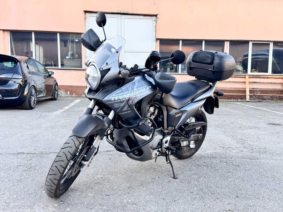 Honda Transalp 700