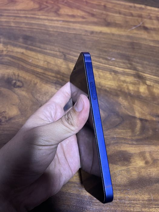 Iphone 12 sotiladi 128gb 86% sim +esim utgan