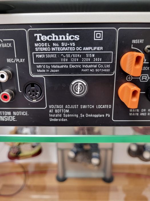 Technics SU-V5 CD Player SL-PG200A Radio Tuner ST S4