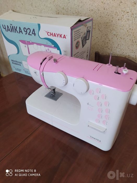 Швейная машинка Чайка