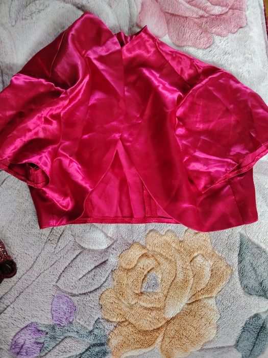 Rochie deosebita culoare bordeaux