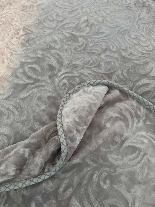Pătură decorativă pentru pat dublu