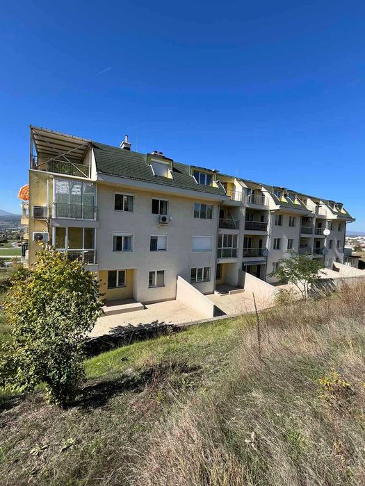 Апартаменти в самостоятелна слънчева сграда в гр. Благоевград