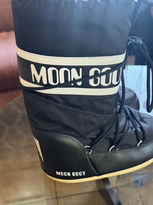 Pantofi moon boot