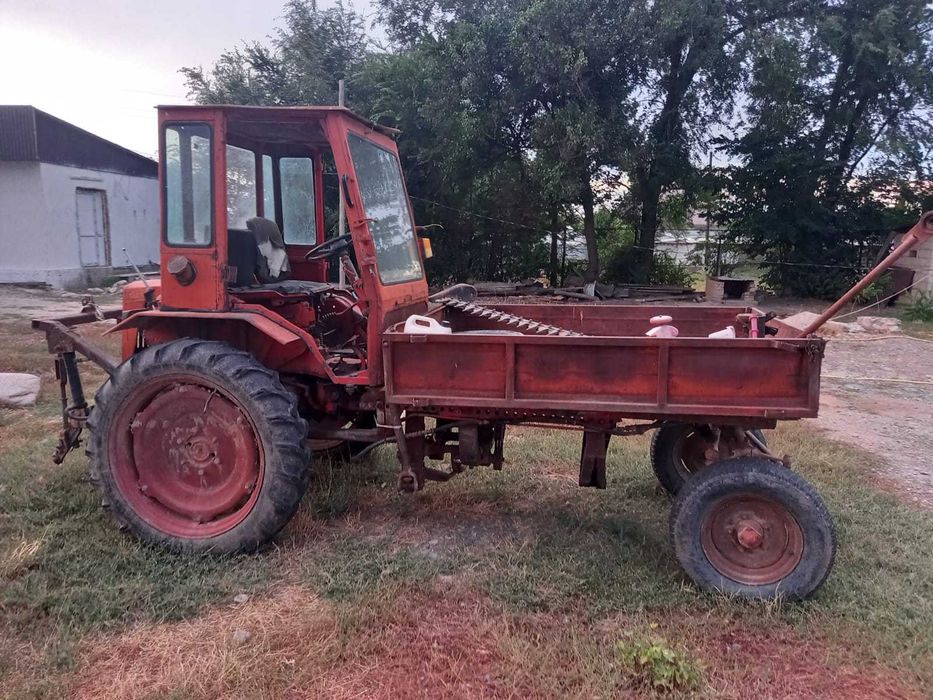 Продается Трактор т 16