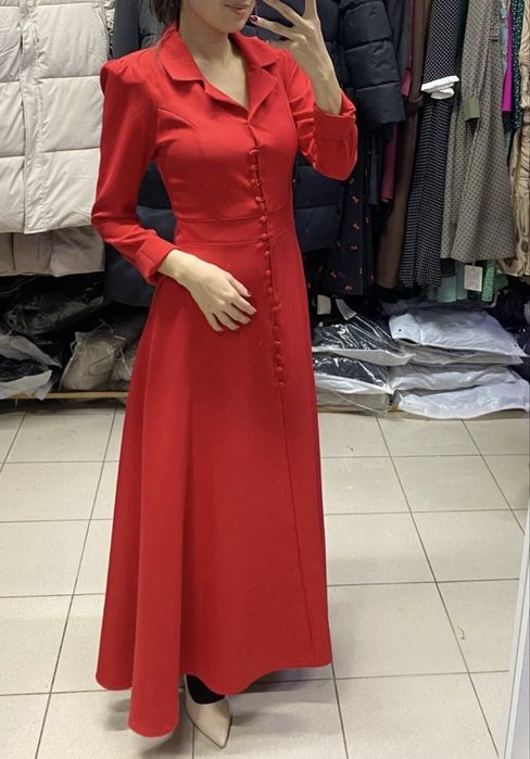 Продам вечерние платья