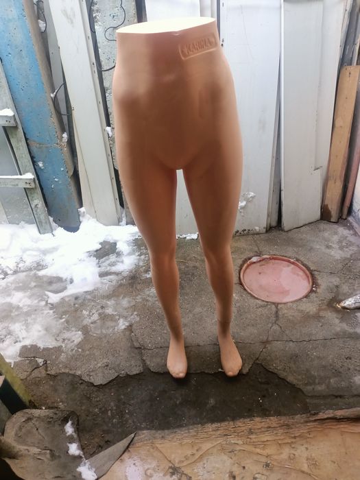 Продается. 2000 ТГ. Почти новое.