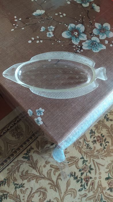 Продаются салатницы и не только.