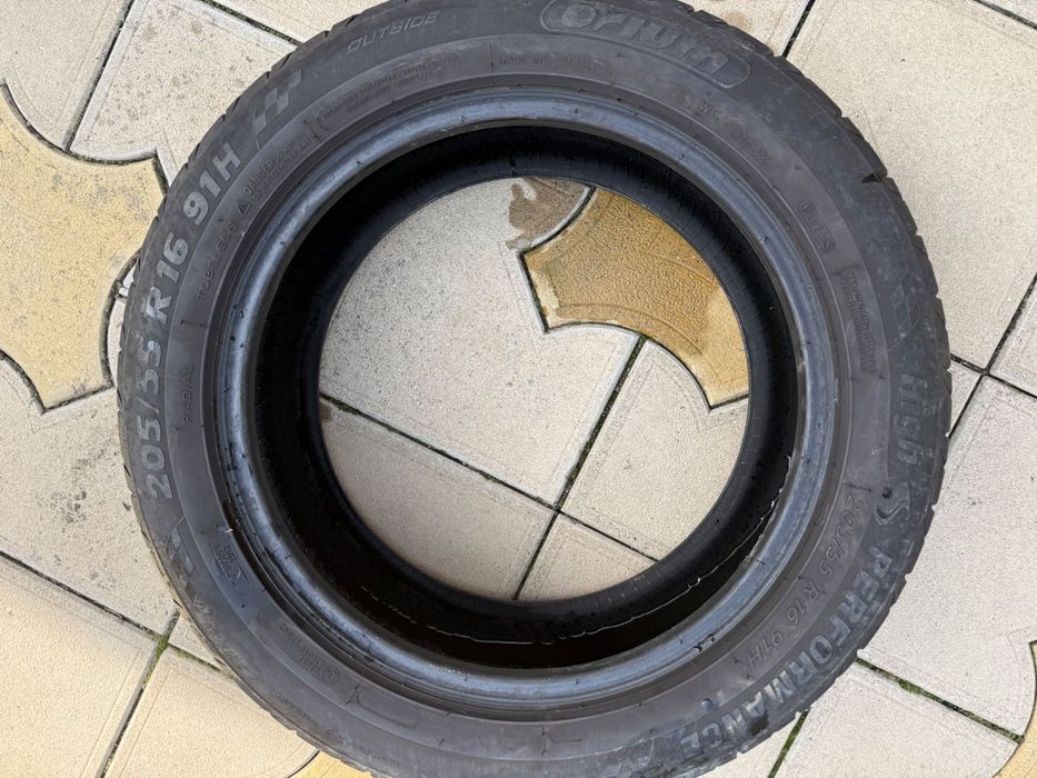 Vând set 4 anvelope de vară Laufenn Performance 205/55 R16 91H – DOT 2023