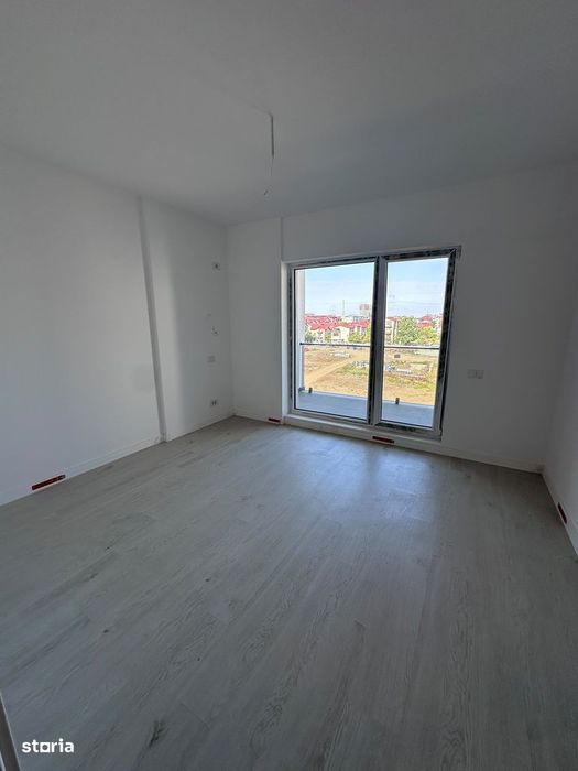 Apartament cu 2 camere, Decomandat, Metrou Berceni/ Dimitrie Leonida