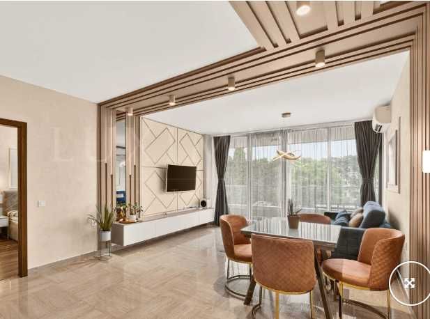 Дава се под наем Двустаен апартамент в к.к. Св.Св. Константин и Елена - 93 кв.м за 1500 € - Снимка #1