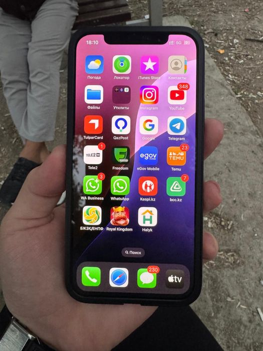 продам айфон 12 черный