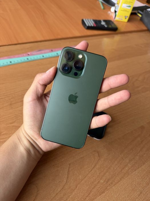 Iphone 13 pro Green