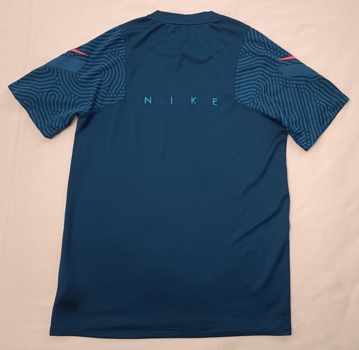 Nike DRI-FIT Strike Tee оригинална тениска L Найк спортна фланелка