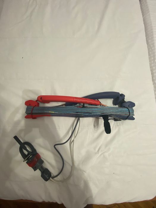 Кайт-duotone Evo-Dlab 10m и trust bar 2024