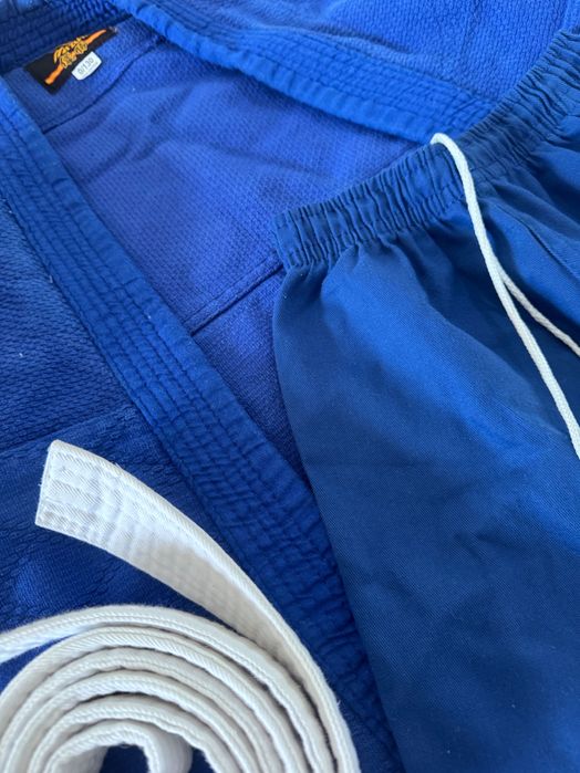 Кимано для дзюдо новый