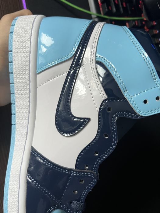 Nike Air Jordan 1 High OG UNC Patent Leather Marimea 43