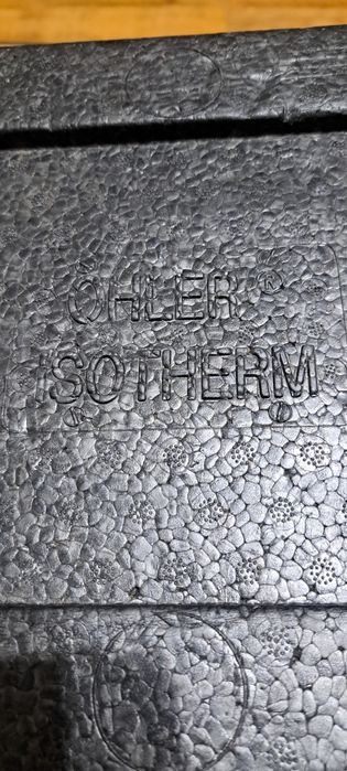 Порцеланова чиния за пренос и съхранение на храна